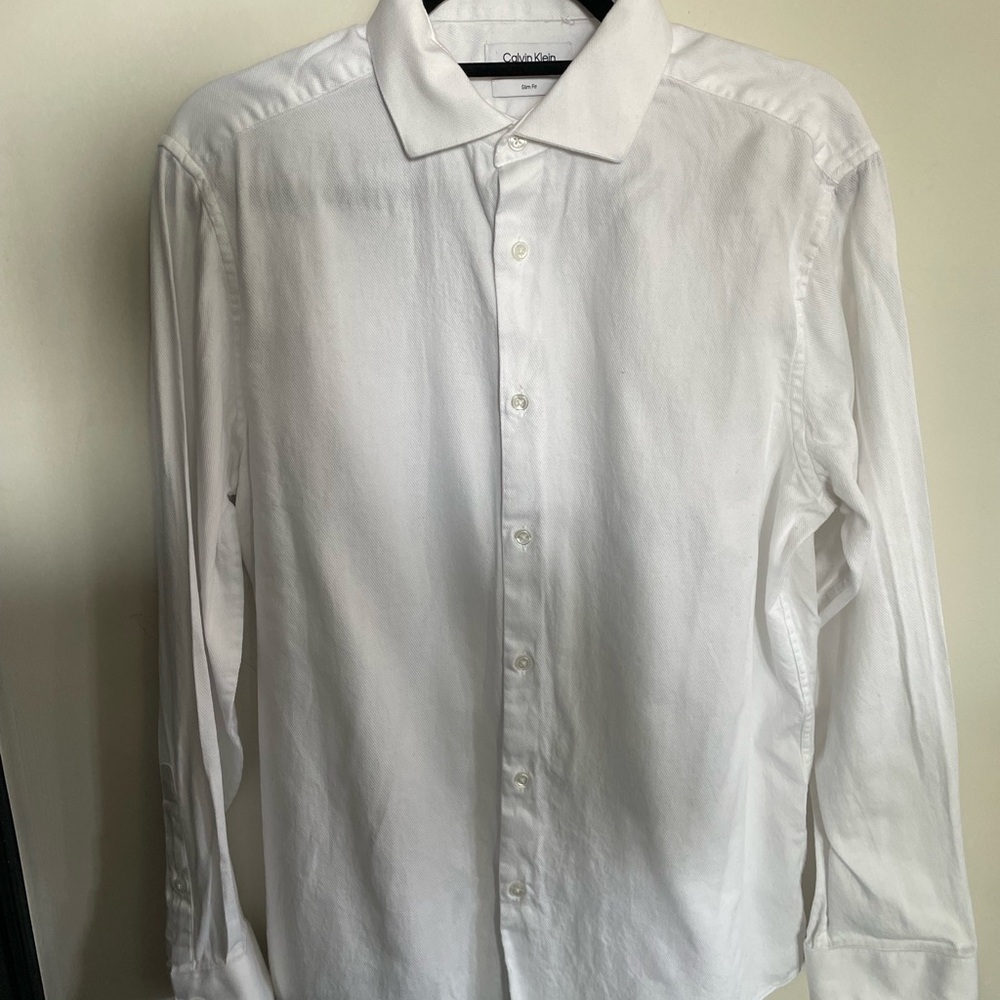 Calvin Klein White Dress Shirt Classic Design